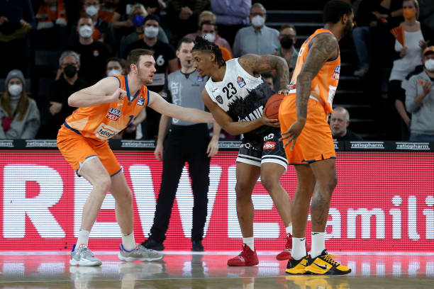 一直被视为 一直被视为