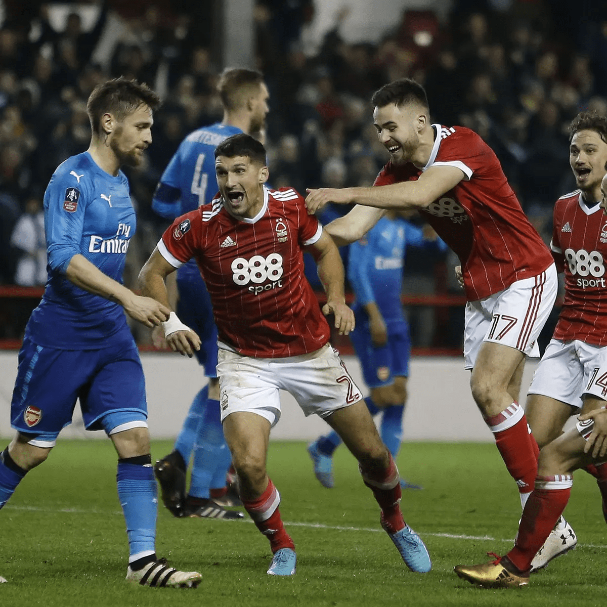 10号位与 10号位与